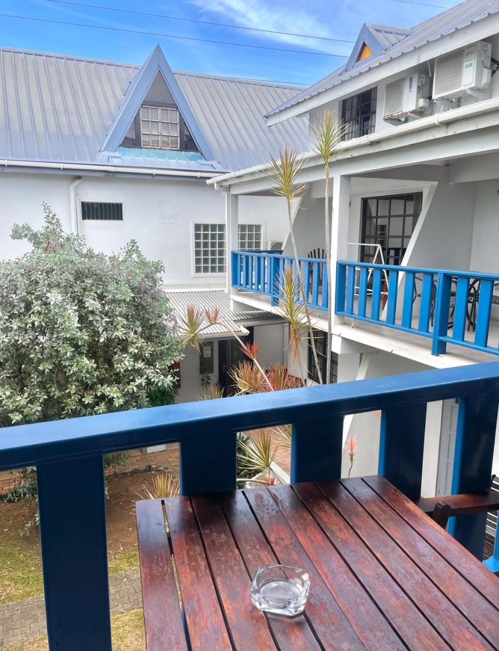 Bananaquit Tobago -Stay Near The Beach Crown Point Exteriör bild
