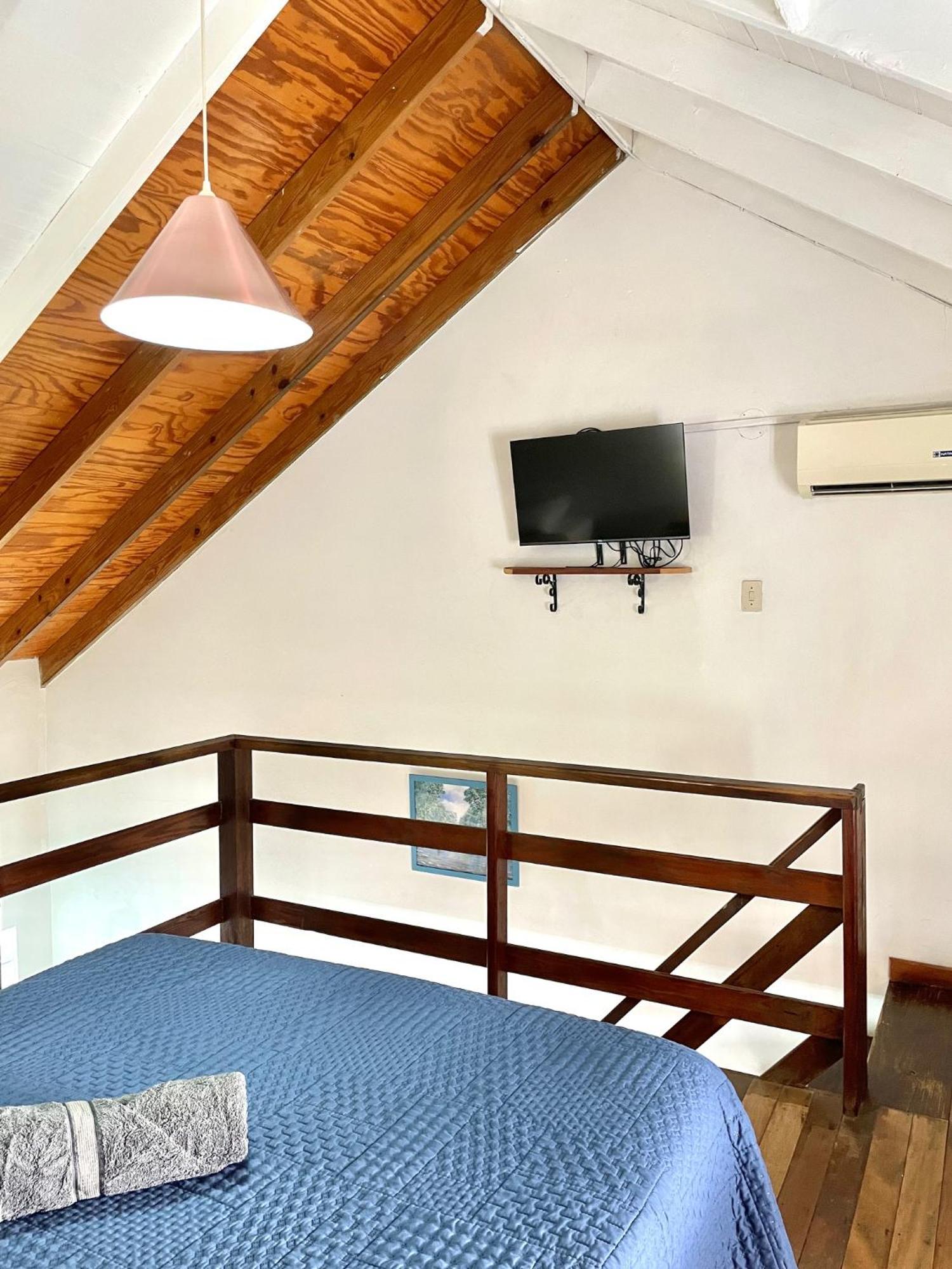 Bananaquit Tobago -Stay Near The Beach Crown Point Exteriör bild